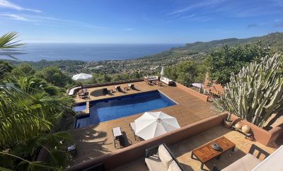 Casa Linda, amazing property with sea view is Es Cubells